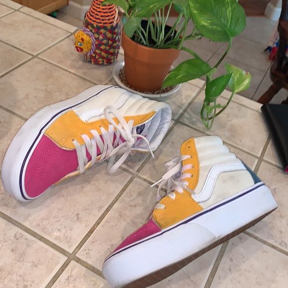 Vans Platform - Picture 7 of 13